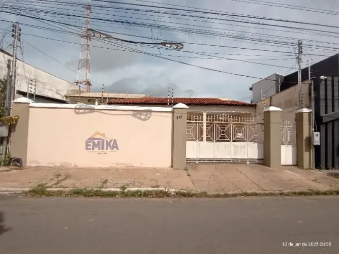 Casa com 3 quarto(s) no bairro Boa Esperanca em Cuiabá - MT