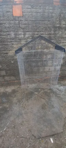 Gaiola grande para pássaros 