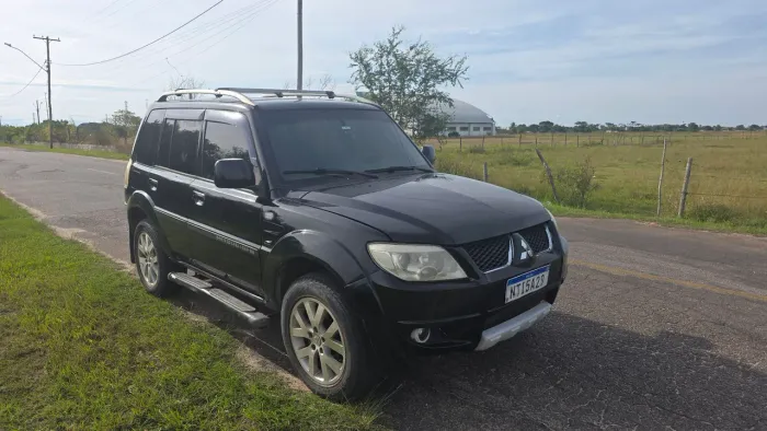 Mitsubishi Pajero TR4 2.0/ 2.0 Flex 16V 4X4 Mec. 2010