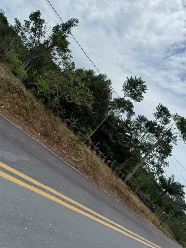 Terreno medindo 70 de frente por 450 de fundo