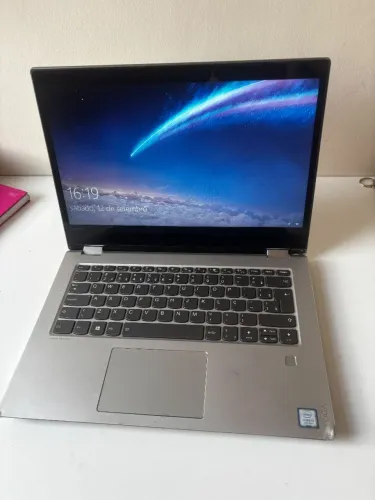 Lenovo Yoga 520-14IKB conversível 2 em 1