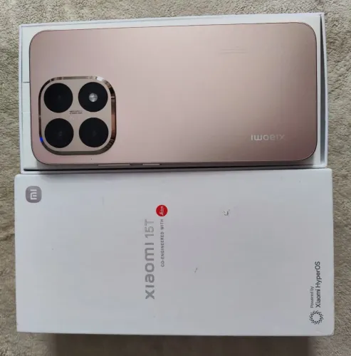 Xiaomi 15T 256gb 12 Ram/ Rosé câmera Leica