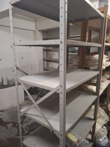 estante de aço reforçada 1.92x0.92x50cm 6 prateleiras ( usada)