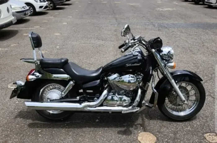 HONDA SHADOU 750cc 2006 preta