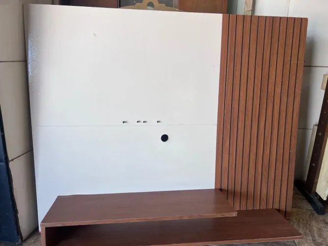Painel para TV Ripado 1,35m - Lindo e Moderno