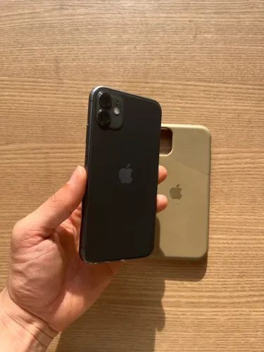 iPhone 11 64 GB