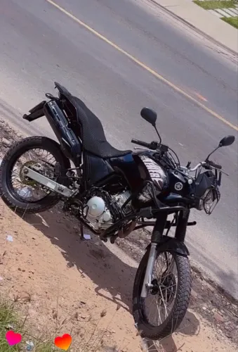 VENDO TENERE 250 ANO 2016 