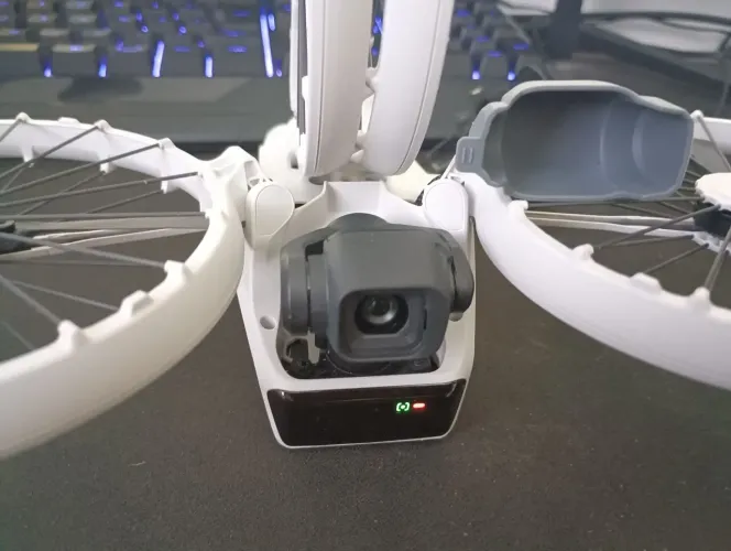 Drone DJI Flip (Pouco Usado)