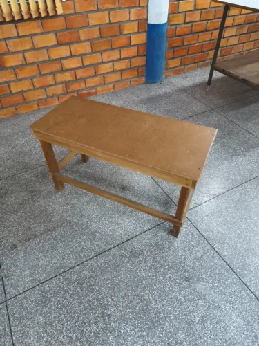 BANQUETA BAIXA