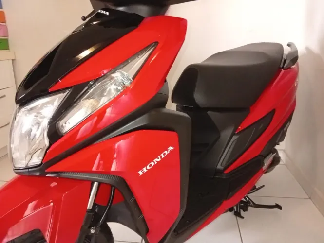Honda Elite 125 0km vermelha