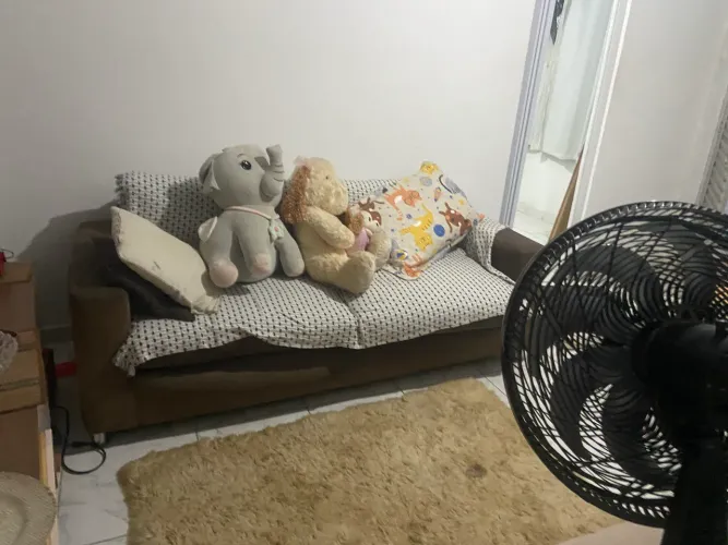 Kitnet na Colônia Jacarepaguá. Alugo e vendo 
