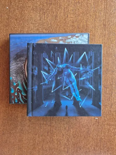 Box - 2 CD's + Livreto: Pink Floyd Pulse Live, com LED