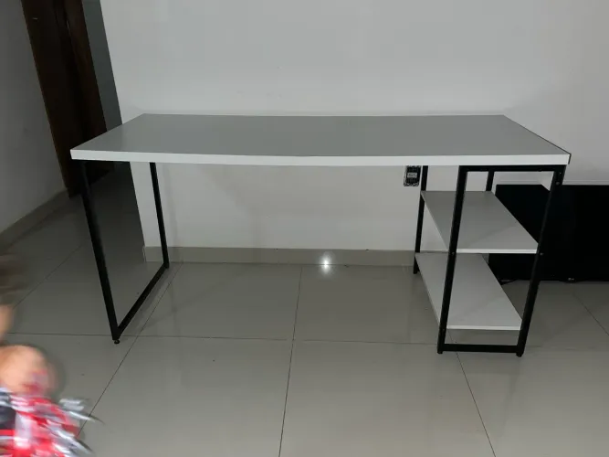 MESA ESCRITÓRIO USADA