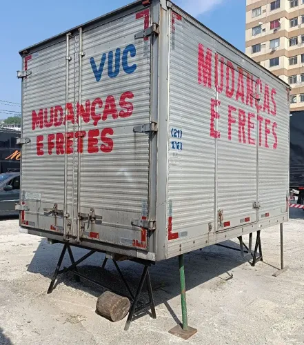 Vendo Baú para Sprinter e similares