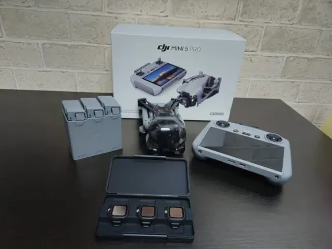 DJI Mini 5 Pro Fly More Combo Plus - Novinho