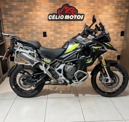 TIGER 1200 DESERT EDITION PRETA 2026/2026