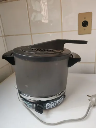 Fritadeira Antiga Fritanella Plus Walita - Nova Sem Uso (Com Cesto E Manual)