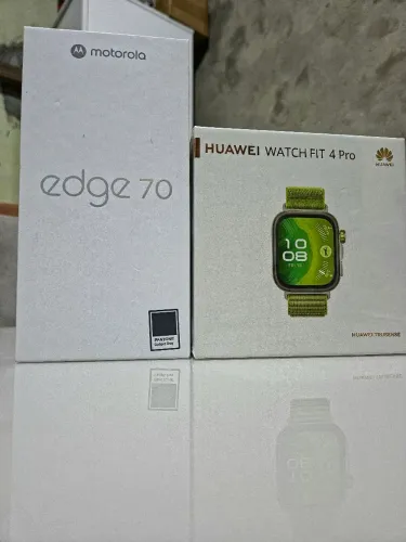 Moto Edge 70 + Huawei Watch Fit 4 Pro