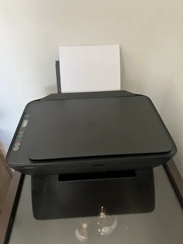 Impressora multifuncional HP DeskJet 2774 Wi-Fi com cartucho preto
