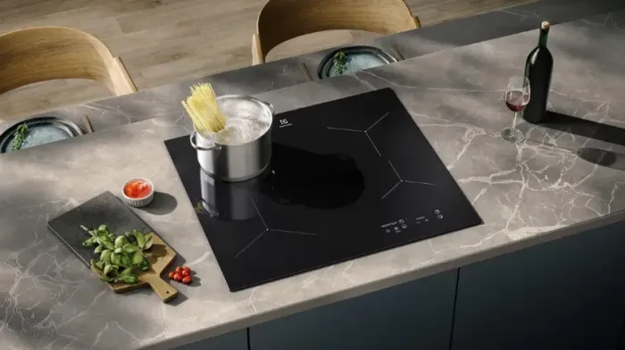 Fogão COOKTOP POR INDUÇÃO ELECTROLUX 4 BOCAS ?