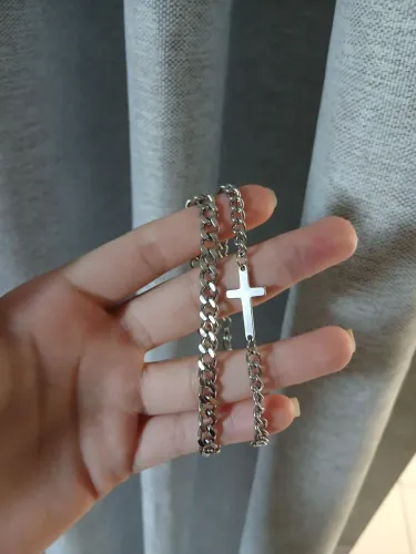 Par de pulseiras em aço inoxidável