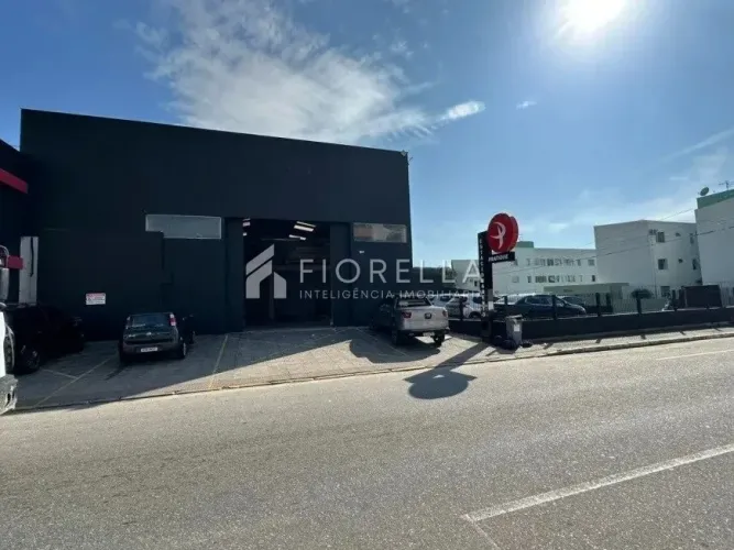 Galpão/Depósito/Armazém para alugar, 320m² - Areias/São José.