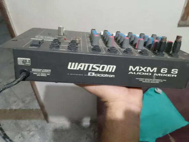 Mesa Controladora Som 6 Canais