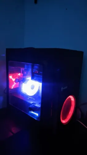Core i5 11400F + Gigabyte RX7600 Triple Fan