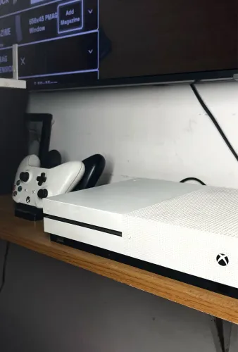 X box one S