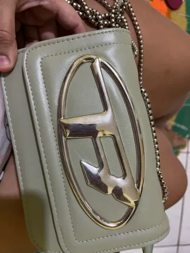 Vendo uma bolsa