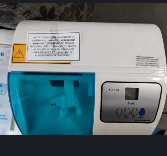 Compacto, pouco uso e funcionando perfeitamente 