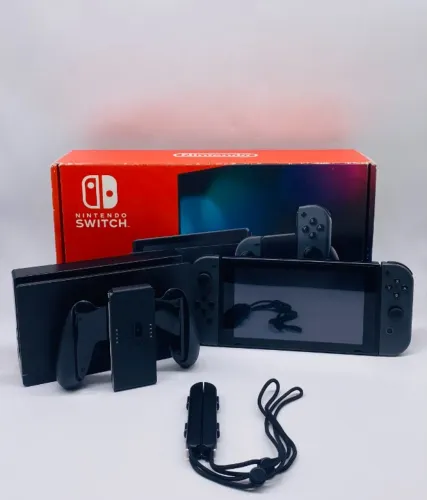 Nintendo Switch Cinza V2 Desb. Usado - 128GB Com Caixa