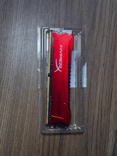 Memória RAM DDR4 4GB - HYPERX