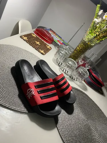Chinelo slide Flamengo adidas 40
