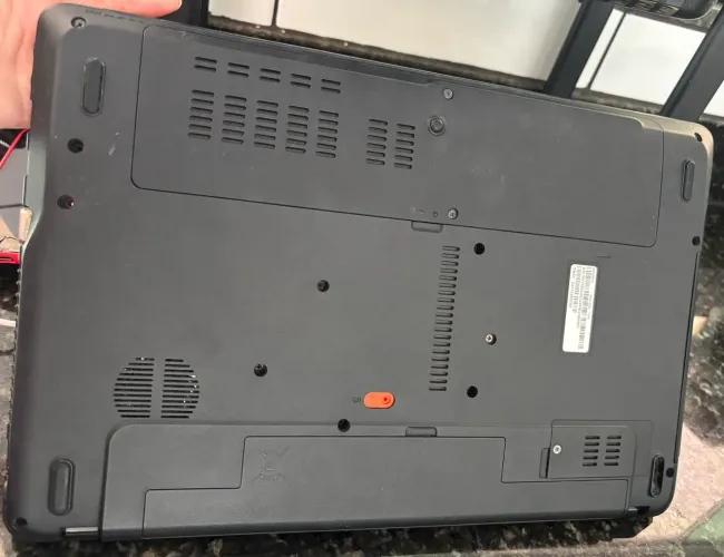 Notebook para retirada de peças 