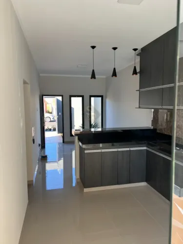 Casa Padrão para Venda no Bairro Jd. Recreio, em Orlandia