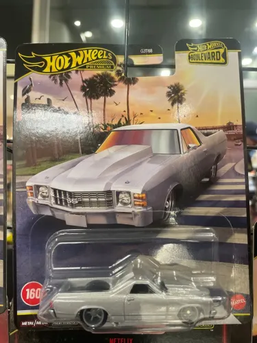 Hotwheels premium BOULEVAR 160