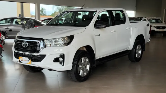 Toyota Hilux CD SR 4X4 2.8 TDI Diesel Aut. 2020