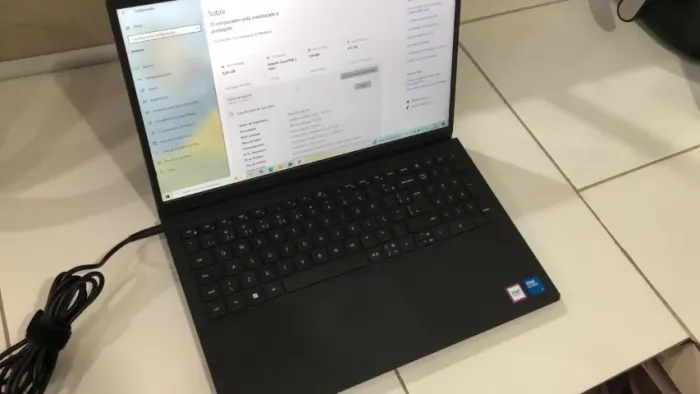 Notebook Dell Inspiron 15 Core i3 512GB RAM 8GB