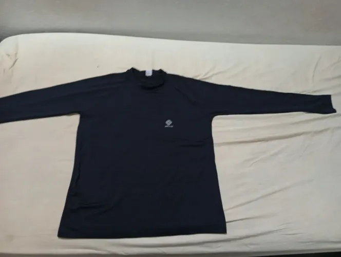 2 CAMISAS UV, TAMANHO G POR R$69,99!!!