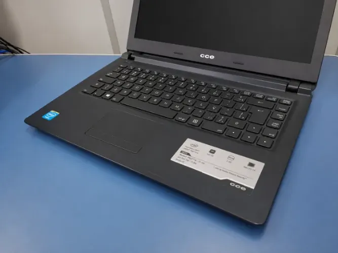 Notebook CCE - DualCore - SSD | 4GB Mem. | 6meses Garantia e Formatado