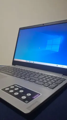 Notebook Oitava Geração Lenovo