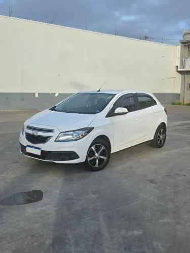 Chevrolet Onix Hatch LT 1.4 8V Flex Power Mec. 4P 2016