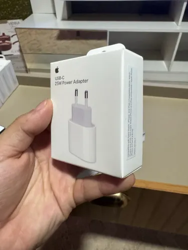 Carregador USB-C 25W + Cabo USB-C