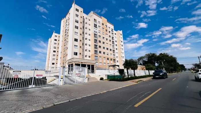 Apartamento com 2 quartos para alugar por R$ 2200.00, 55.68 m2 - BOQUEIRAO - CURITIBA/PR