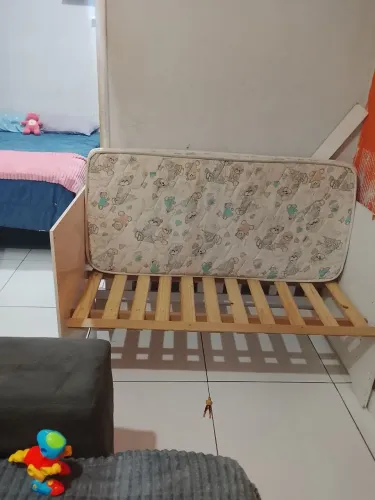 Berço é mini caminha 2 em 1