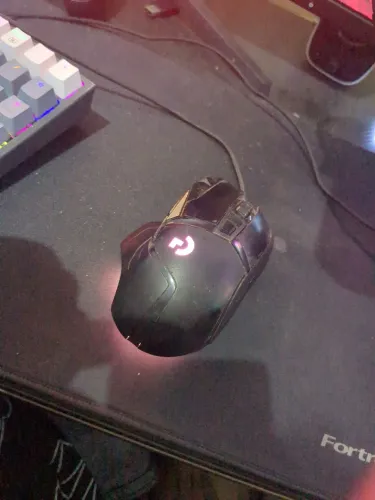 Mouse gamer Logitech g502 (similar)