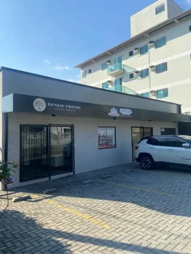 Ponto comercial/Loja/Box para aluguel tem 55 metros quadrados