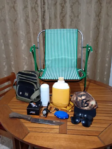 COMBO DE PESCARIA, MOLINETE, CADEIRA E ACESSÓRIOS