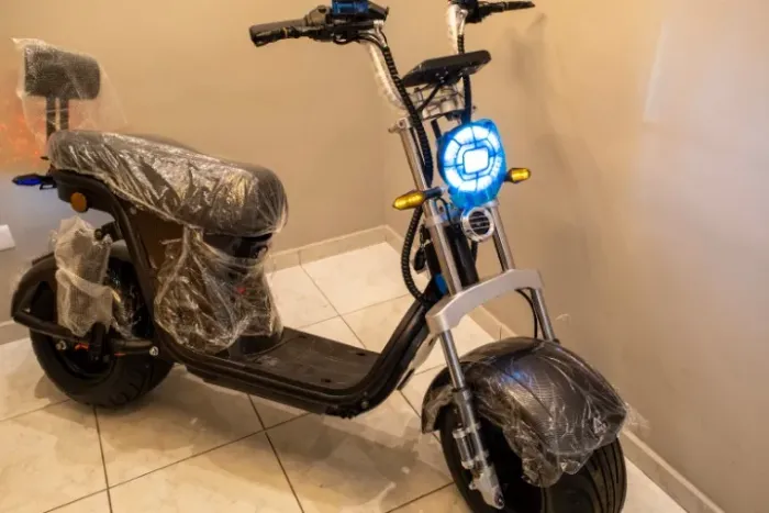 Moto elétrica A24 1000W (Não precisa CNH)